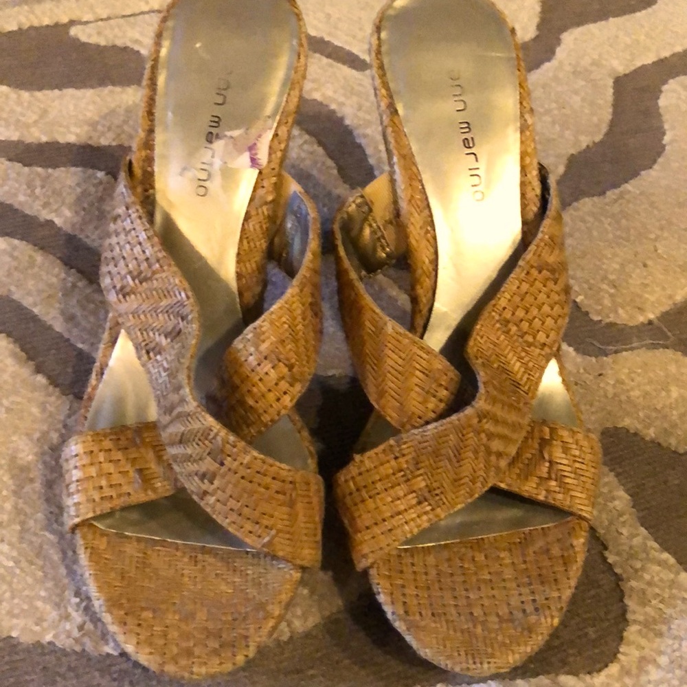 Ann Marino Criss Cross mules